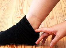 باقی ماندن رد جوراب روی پا نشانه بیماری است؟