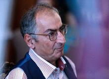 زبان من مو درآورد انقدر که گفتم یک جمع ۵ تا ۱۵ نفره را به عنوان رهبری اصلاحات مشخص کنیم/ خیلی ها درد و بلای اردشیر زاهدی شاه پرست را بر فرق سر من کوبیدند/ حاضرم پشت سر توکلی، الله کرم و برادرم نماز بخوانم




