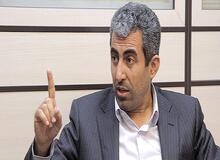 پورابراهیمی: رزم حسینی به جای افتتاح پروژه‌ها قیمت های افسارگسیخته بازار را مهار کند
