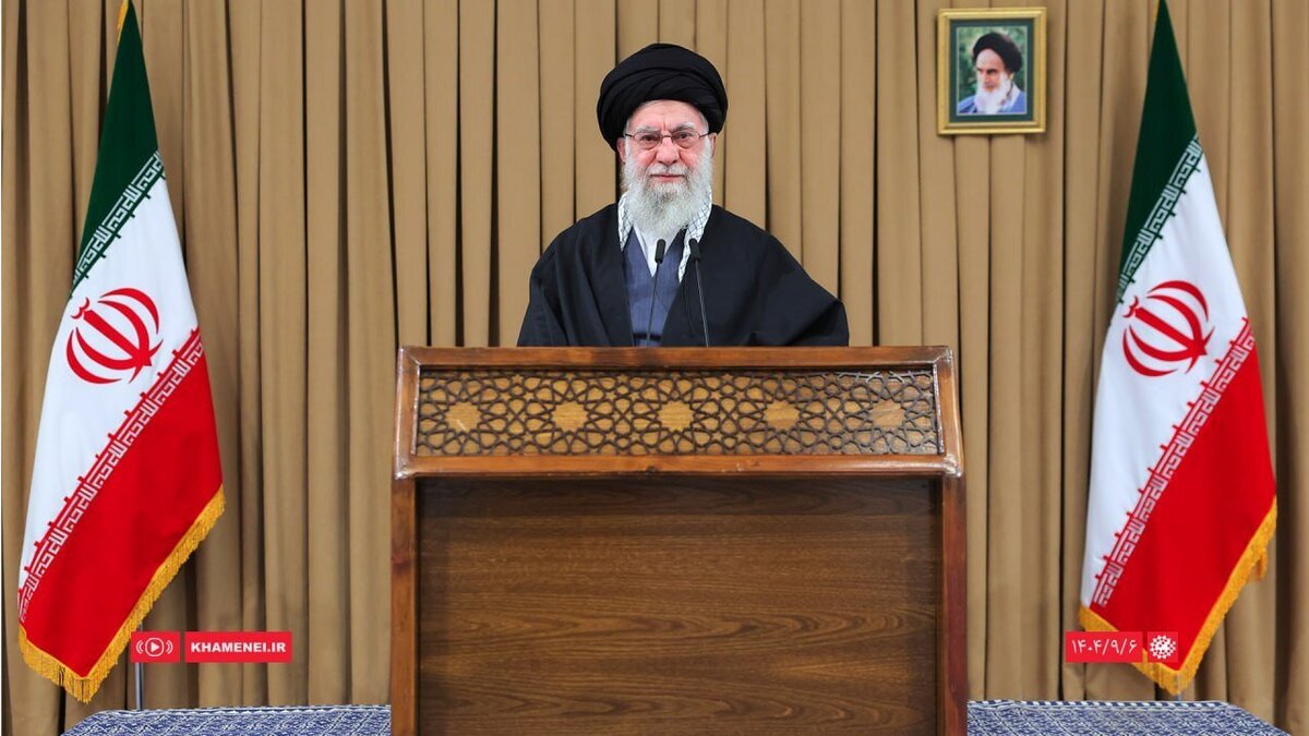 سرمقاله روزنامه اینترنتی دفتر حفظ و نشر آثار رهبری/ پیام محوری سخنرانی تلویزیونی رهبر انقلاب چه بود؟