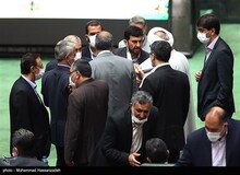  پرونده سازی برای مدرس خیابانی/ حمله نمایندگان مجلس یازدهم به جهانگیری/ آقای جهانگیری یک کمی هم به فکر مردم باشید/  بگو ارزهای ۴۲۰۰ تومانی کجا خرج شد؟