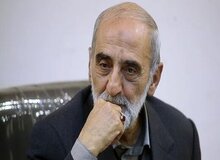 تحلیل حسین شریعتمداری از دلیل حمایت رهبرانقلاب از روسیه در جنگ اوکراین/ حمایت رهبری شفاهی بود