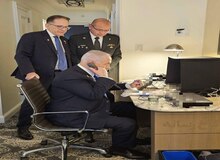 نتانیاهو نشست با خبرنگاران را ناتمام گذاشت