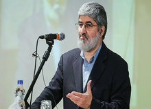 مطهری: اگر مردم چند ماه دیگر هم مقاومت کنند آمریکا از  روش خود دست بر می دارد