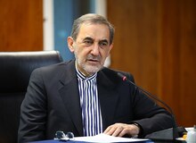 مشاور رهبر انقلاب: عقل می گوید به جای اینکه به سمت غرب برویم که دشمنی کرده، باید به سمت روسیه برویم که کمک کرده است