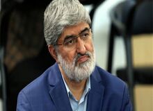 علی مطهری: در ماجرای مهسا امینی انصافا اگر مردم هیچ اعتراضی نمی‌کردند، آن موقع باید ناراحت می شدیم/ ستار بهشتی هم بر اثر ضرب و شتم فوت کرد اما اعتراضی نشد/ ناچارند اصلاحاتی را در حکمرانی انجام دهند