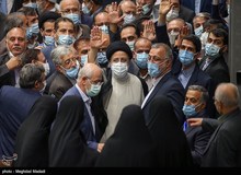 ابراهیم رئیسى چه رکوردهایی را به نام خودش ثبت کرد؟/ از بالاترین نرخ تورم مواد خوراکی و آشامیدنی تا گرانی پوشاک و مسکن+  جــــــــدول