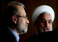 انتقاد روزنامه جوان از «لاریجانی»/ تیم مشاوران تبلیغاتی و انتخاباتی روحانی به کمک لاریجانی رفته‌اند!