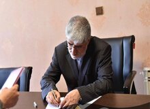 انتقاد علی مطهری از تندروی‌های مذهبی/وقتی رهبری با پخش اذان اهل سنت موافقت کردند چرا برخی بازهم به سنی‌ها توهین می‌کنند؟