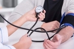 فشار خونتان بالاست یا فقط اشتباه اندازه گرفته‌اید؟/ یافته مهم متخصصان جانز هاپکینز