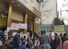 سپرده‌گذاران کاسپین در سعادت آباد چادر زدند!