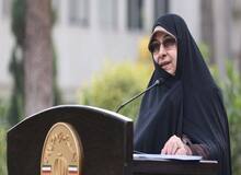معاون رئیس جمهور در امور زنان و خانواده خواستار شد: آموزش به زنان طلبه برای ورود به عرصه فیلم و بازیگری/ وقتی زنان طلبه هستند چرا ما باید اسیر سلبریتی‎ها باشیم؟!