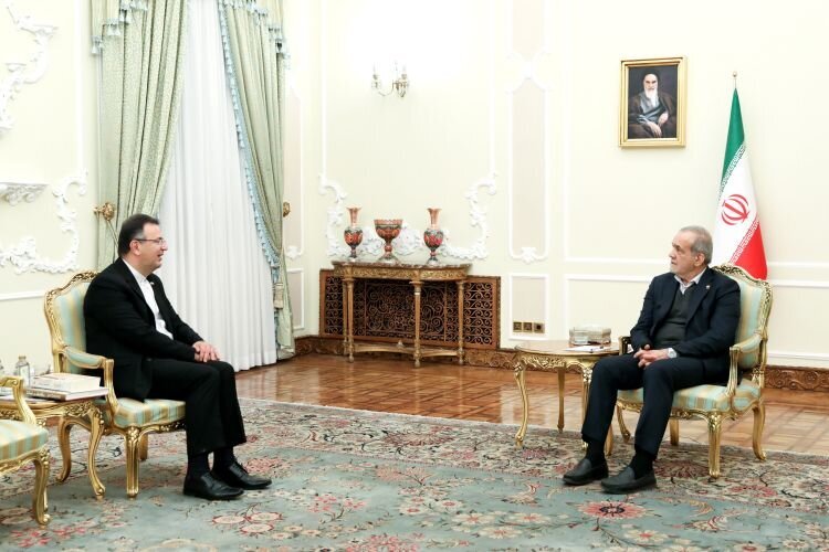 تأکید پزشکیان بر ارتقای همگرایی ایران و گرجستان در معادلات نوین قفقاز