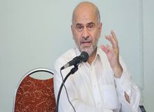 فرشاد مومنی: شاخص فلاکت در آبان ۱۳۹۹ به ۷۰ درصد رسیده است/ کمیسیون تلفیق کشور را لبه پرتگاه قرار داد