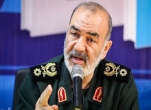 فرمانده کل سپاه: هیمنه آمریکا فروریخته/  انقلاب اسلامی به دلیل قدرت حادثه‌سازی آن زنده مانده وپیشرفت کرده