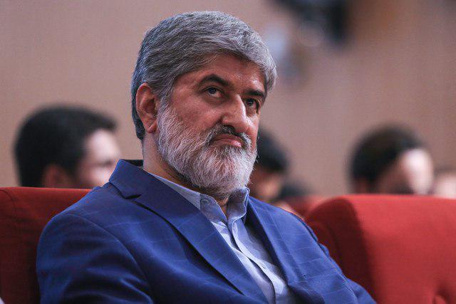 واکنش مطهری به پخش تصویر رییس‌جمهور کرواسی در تلویزیون ایران: این آغوش، جنسی نبود بلکه مادرانه بود/ این صحنه‌ها نباید پخش می‌شد
