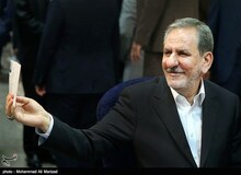 اسحاق جهانگیری اعلام کرده در انتخابات ۱۴۰۰ کاندیدا خواهد شد