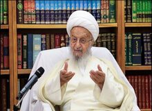 آیت الله مکارم شیرازی: مردم سفر به خارج در نوروز را کاهش دهند / این سفرها هزینه و مخارج زیادی دربردارد؛ کشور در شرایط فعلی به این دلارها نیاز دارد