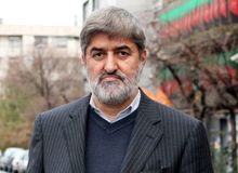 انتقاد علی مطهری از نویسنده فیلم نمور؛ این روش  فرزند آوری برخلاف شریعت است 
