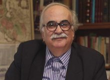 خسرو معتضد: بنی صدر خائن نبود بلکه پررو بود/ پدر بنی صدر طرفدار رژیم پهلوی بود/ بنی صدر جاسوس نبود