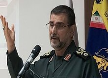 فرمانده نیروی دریایی سپاه: موشک‌های ما  هوش مصنوعی دارند برای یک هدف آرایش گرفته و هدف بعدی را می زنند