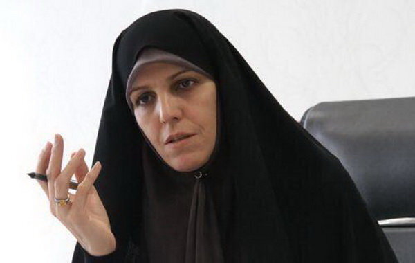 بازنشستگی کارمندان زن با 20 سال سابقه و بدون محدودیت سنی