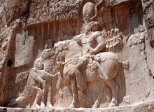 مجسمه والرین؛ واقعیت یا خطای تاریخی؟