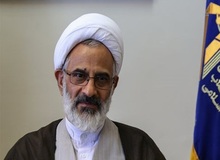 نماینده ولی فقیه در سپاه: مگر بسیجیان دانشگاه شریف مُرده‌اند که چند نفر آبروی دانشگاه‌شان را ببرند
