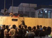 فیلمی از حمله به کنسولگری ایران در کربلا  شب گذشته 