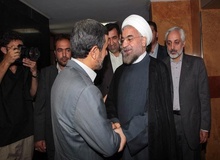 تحریف تاریخ به نفع احمدی‌نژاد؟