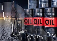 نفت از فدرال رزرو سیگنال گرفت/ قیمت نفت برنت ۵ درصد ریخت