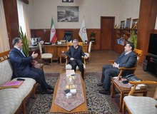 واگذاری ۷۰ همت دارایی مازاد؛ بانک ملی ایران الگوی موفق در خروج از بنگاه‌داری و حمایت از تولید/ حمایت از تولید و اشتغال گامی در جهت توسعه اقتصادی کشور