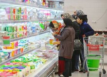 لزوم فرهنگ‌ سازی برای جلوگیری از خرید هیجانی مردم در زمان بحرانی