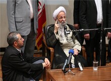 ادامه تنش در بین جبهه پایداری و انقلابی ها/ حسین قدیانی: مشارکت ۴۸ درصدی حاصل تفکر «مصباح» بود/ ارگان رسانه ای جبهه پایداری: چه زود از قالیباف به لاریجانی رسیدی!/ صـــدا
