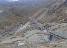 چشمه کوهرنگ که آب ۵ شهر را تامین می کرد، خشک شد
