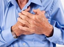 چگونه تا رسیدن اورژانس به فرد دچار سکته قلبی کمک کنیم؟