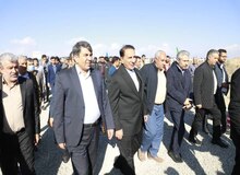 تقدیر از رئیس گروه مالی گردشگری به پاس سرمایه‌گذاری در مناطق کم‌برخوردار استان کرمان