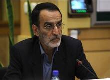 آقای کریمی قدوسی! به شناسنامه تان نگاه کرده اید که محل تولدتان را شبرغان در افغانستان ذکر کرده؟!