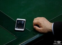 کمپین ارگان رسانه‌ای نزدیک به سپاه برای ممنوعیت استفاده از کالاهای آمریکایی توسط مسئولان