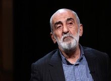 حسین شریعتمداری: ترامپ باید برای محاکمه به مراجع قضایی ایران تحویل شود/ مذاکره کنندگان نباید با ترامپ مذاکره کند؛ باید عده ای از نمایندگان کنگره جایگزین او شوند