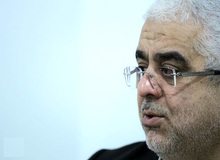 جعفرزاده ایمن آبادی: در این شرایط اقتصادی، نمایندگان مجلس انقلابی درگیر سگ و گربه مردم، اینترنت و افزایشِ زایمان مردم هستند