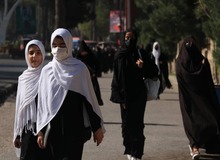 افزایش «ازدواج اجباری» و «بیماری‌های روانی»؛ دستاورد طالبان برای دختران افغانستان
