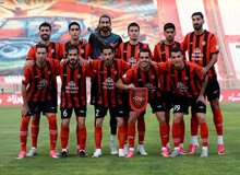 برکناری فرد مورد اعتماد زنوزی از تراکتور