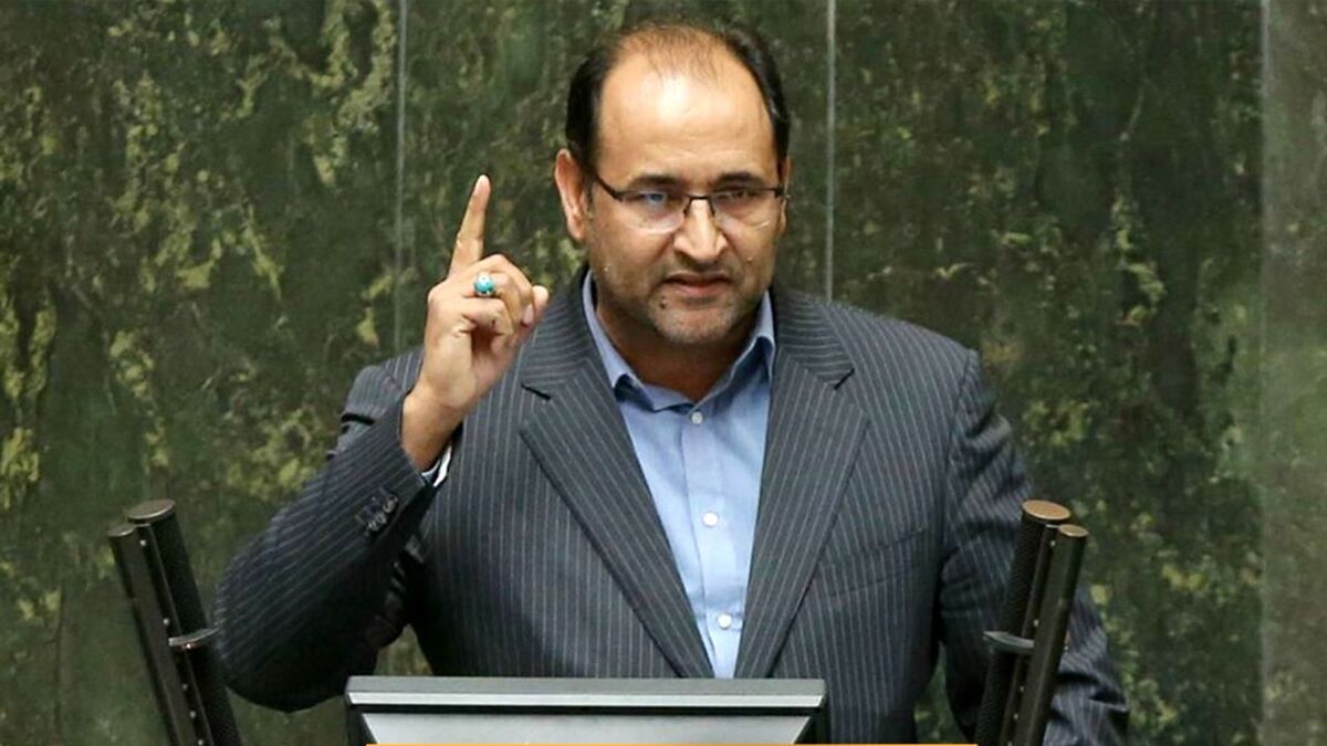 رحیمی‌جهان‌آبادی: ۸۰ نماینده استیضاح وزیر کشور را امضا کرده‌اند/این استیضاح باید اعلام وصول شود