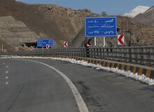 انسداد موقت جاده چالوس به دلیل ریزش سنگ
