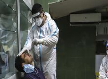 عضو ستاد ملی مقابله با کرونا: افراد پرخطر باید در اولویت درمان کرونا قرار گیرند/ : وضعیت اپیدمی کرونا در ایران بسیار نگران کننده است/ فقط با توصیه و آموزش عمومی نمی توانیم اپیدمی را خاموش کنیم 

