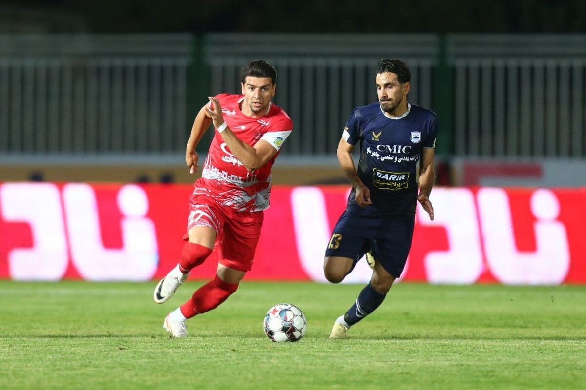 یاغی استقلال و پرسپولیس به تراکتور پیوست!