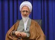 آیت الله جوادی آملی: کاشتن چند درخت که هنر نیست، جلوی غارتگری جنگل را گرفتن هنر است!