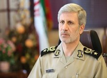 فرمانده ارتش: دشمن بداند امروز از هر روز دیگری آماده‌تریم