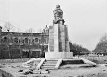 مجسمه ملک‌المتکلمین در پارک‌شهر گم شد